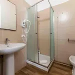 Center 3* Чефалу