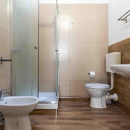 Konukevi Center 3*